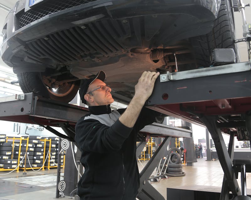 car maintenance check